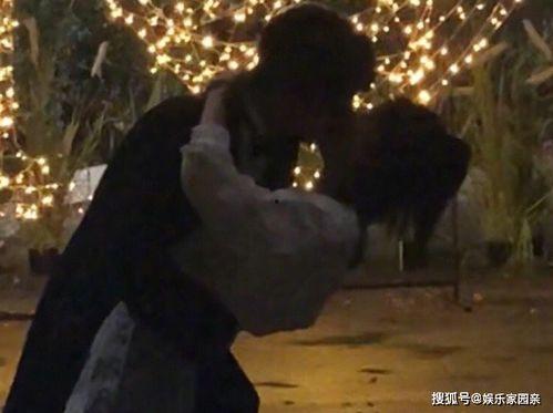 吃瓜吻照,明星甜蜜瞬间引发网友热议