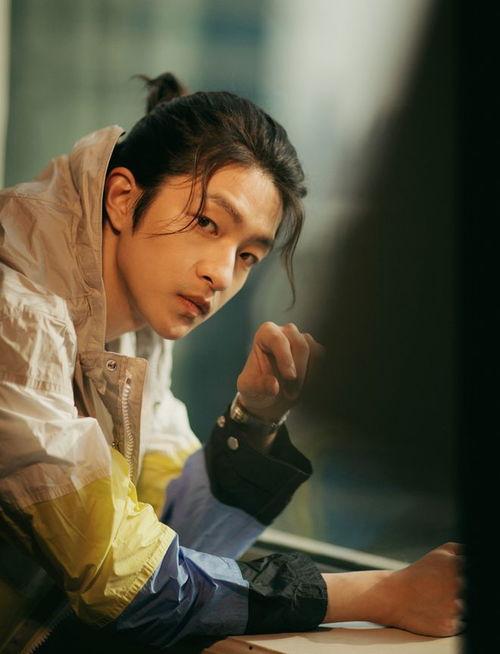 屈楚萧娱乐爆料是真的吗,屈楚萧娱乐爆料真实性揭秘